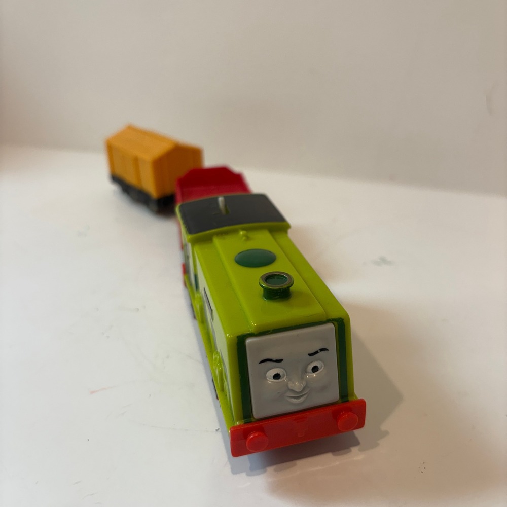 Thomas & Friends TrackMaster Motorized Scruff Engine Blue Mountain Quarry Cars
